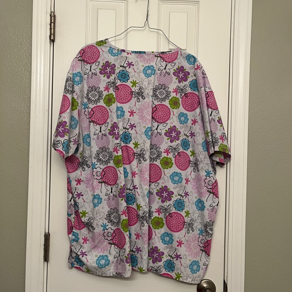 Colorful women’s plus size pink scrub top